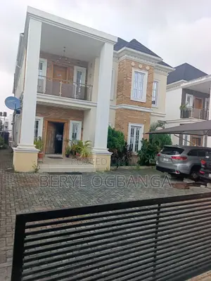 Furnished 4bdrm Duplex in Ikota for rent