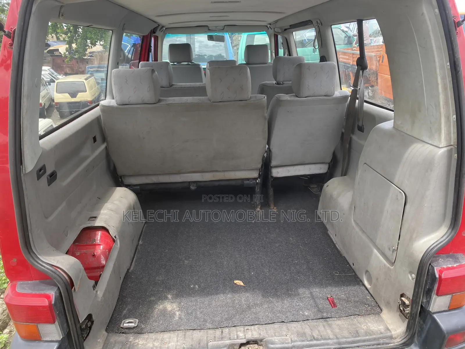 Volkswagen Transporter 2005 Red