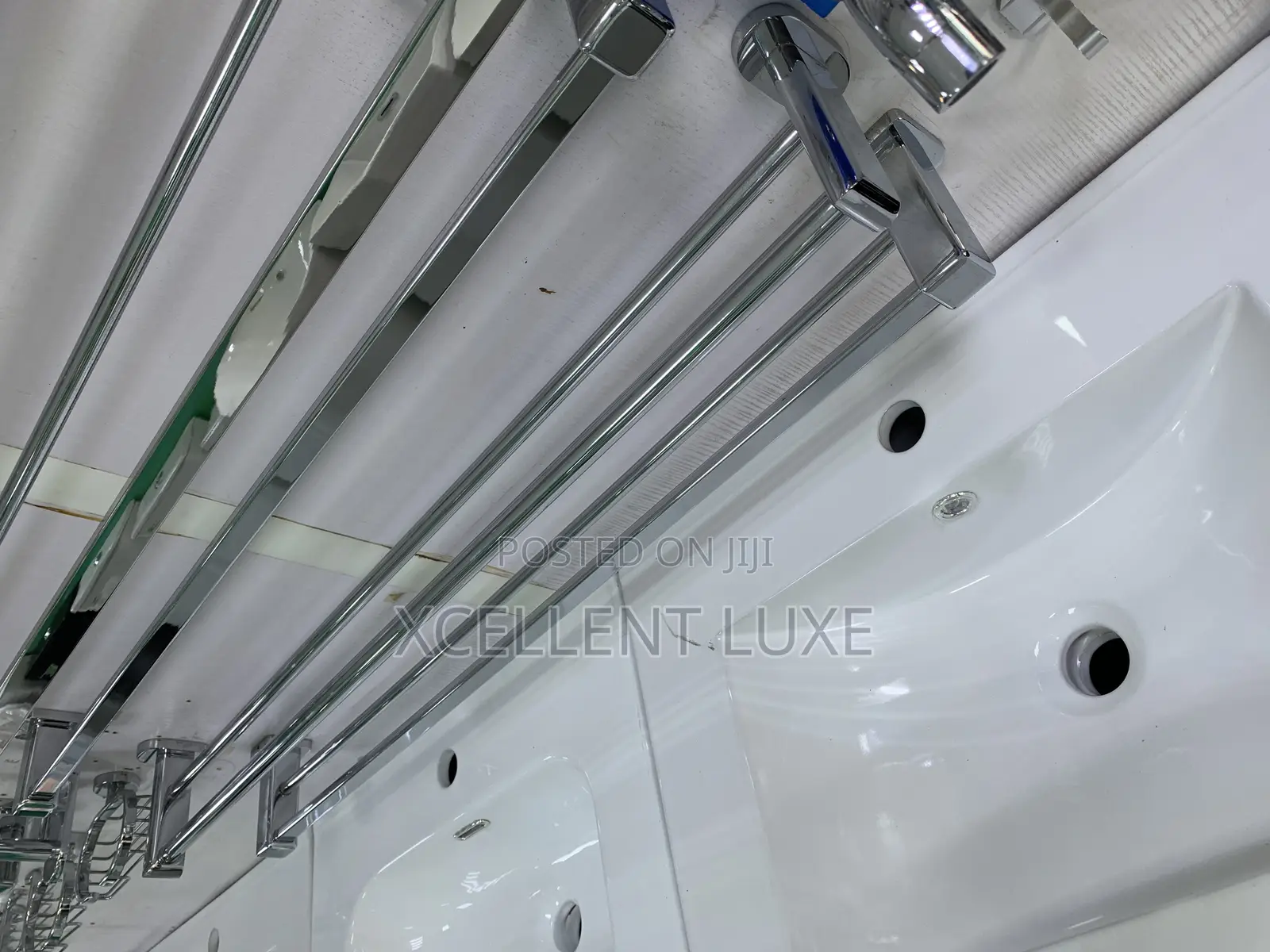 90cm 2in1 Heavy Gauge Towel Rack