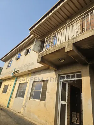 3bdrm Duplex in Opposite Island, Berger for sale