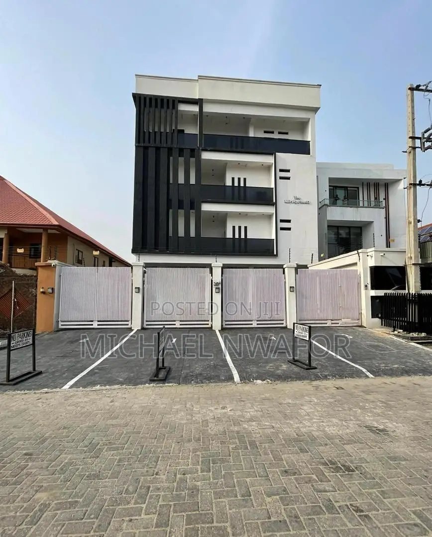 Furnished 4bdrm Duplex in Lekki Phase 1 for sale