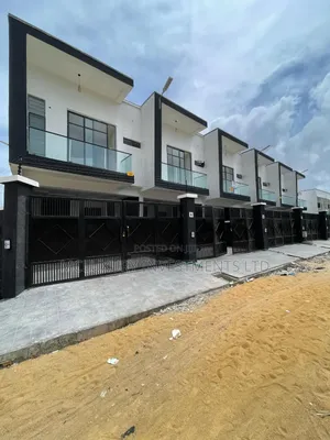 3bdrm Duplex in Lekki for sale