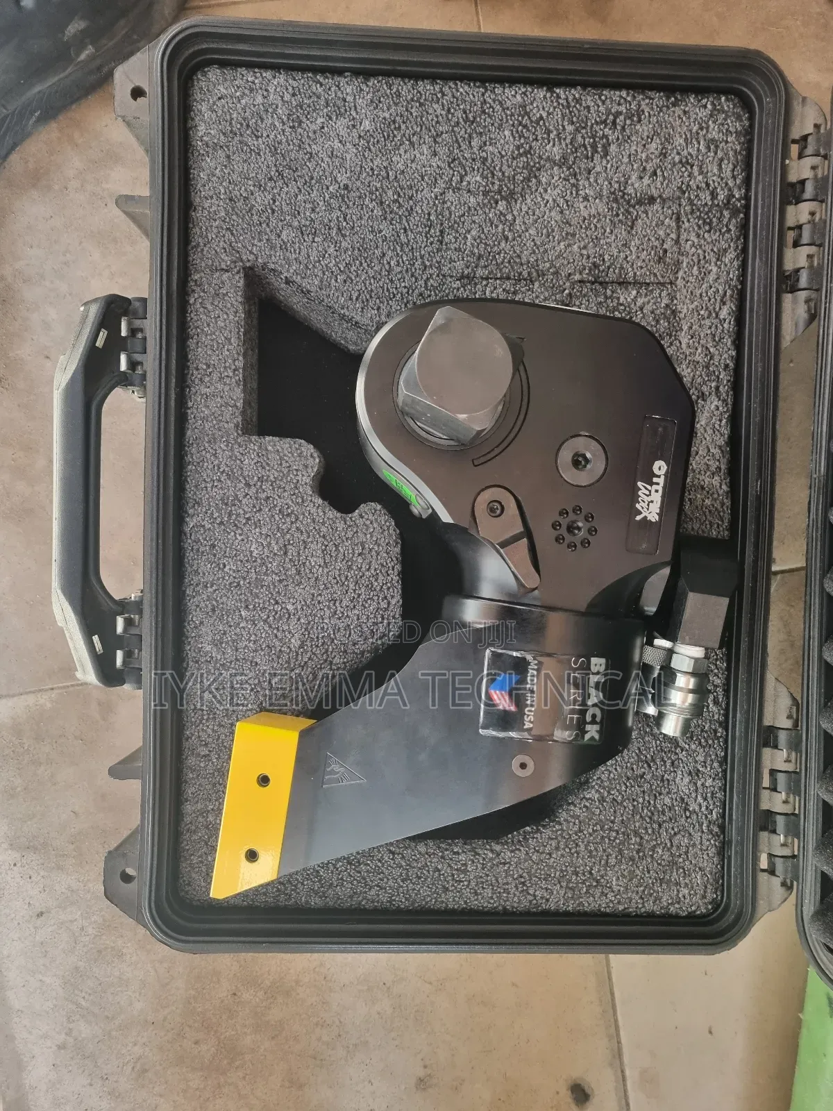 1-1/2" Dr Hydraulic Torque Wrench