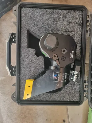1-1/2" Dr Hydraulic Torque Wrench