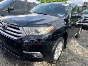 Toyota Highlander Limited 2012 Black