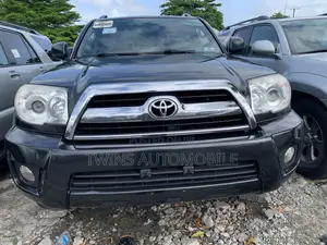 Toyota 4-Runner Limited 4x4 V6 2009 Gray