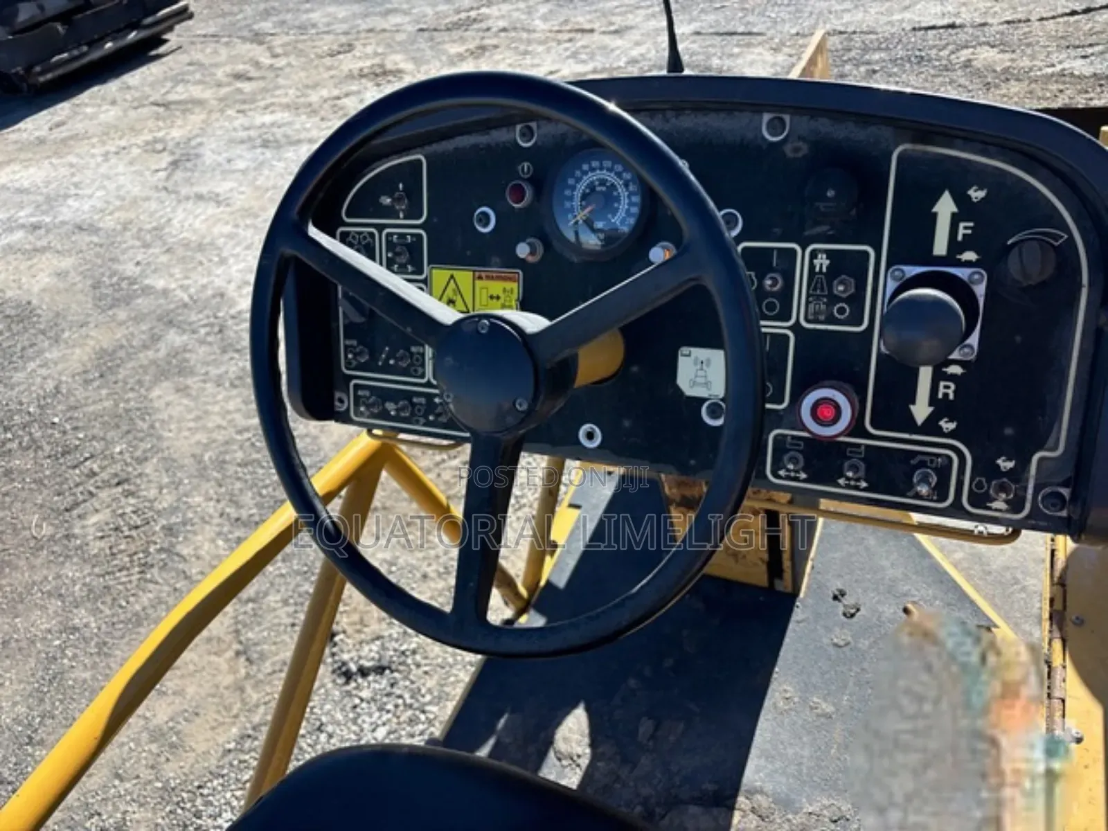 Caterpillar Ap-1055d Track Asphalt Paver 2012 Model