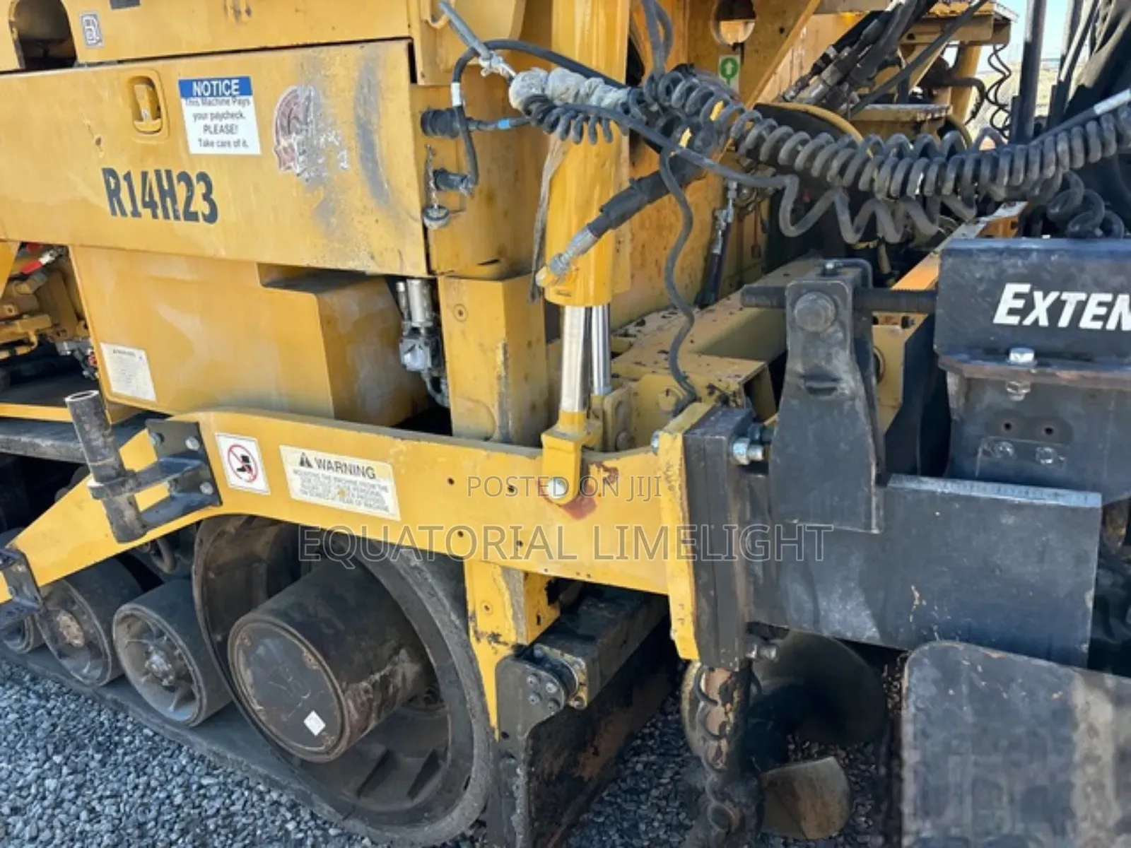 Caterpillar Ap-1055d Track Asphalt Paver 2012 Model
