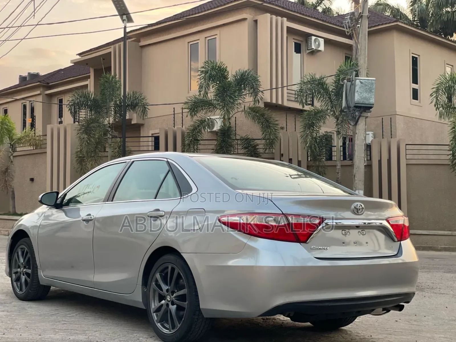 Toyota Camry 2015 Silver