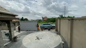 Concretes Design Wit Good Looking