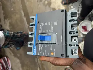 250amps 4pole Chint Beaker