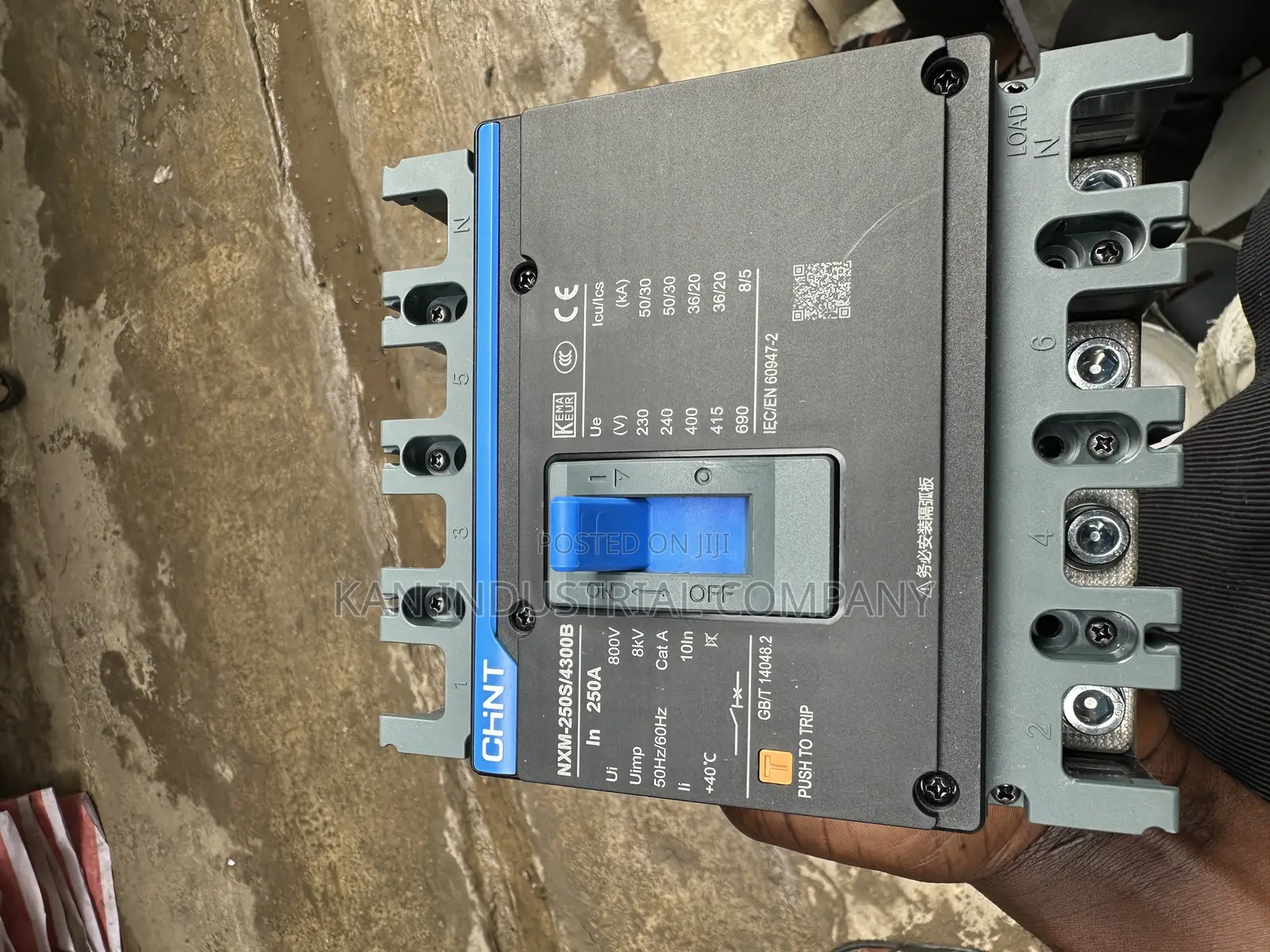 250amps 4pole Chint Beaker
