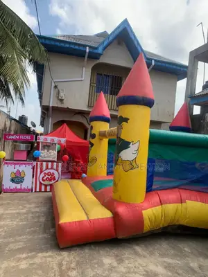 Bouncing Castle Party Size