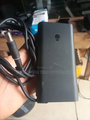 Photo - Alienware Slim Ac Adapter 240w Dell