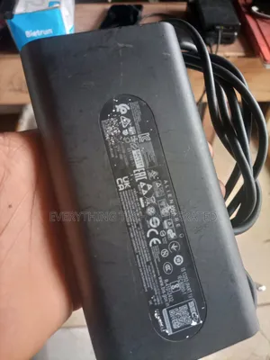Alienware Slim Ac Adapter 240w Dell