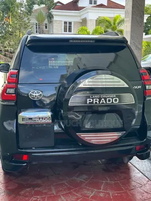 Toyota Land Cruiser Prado 4.0 V6 Dual VVT-i 2015 Black