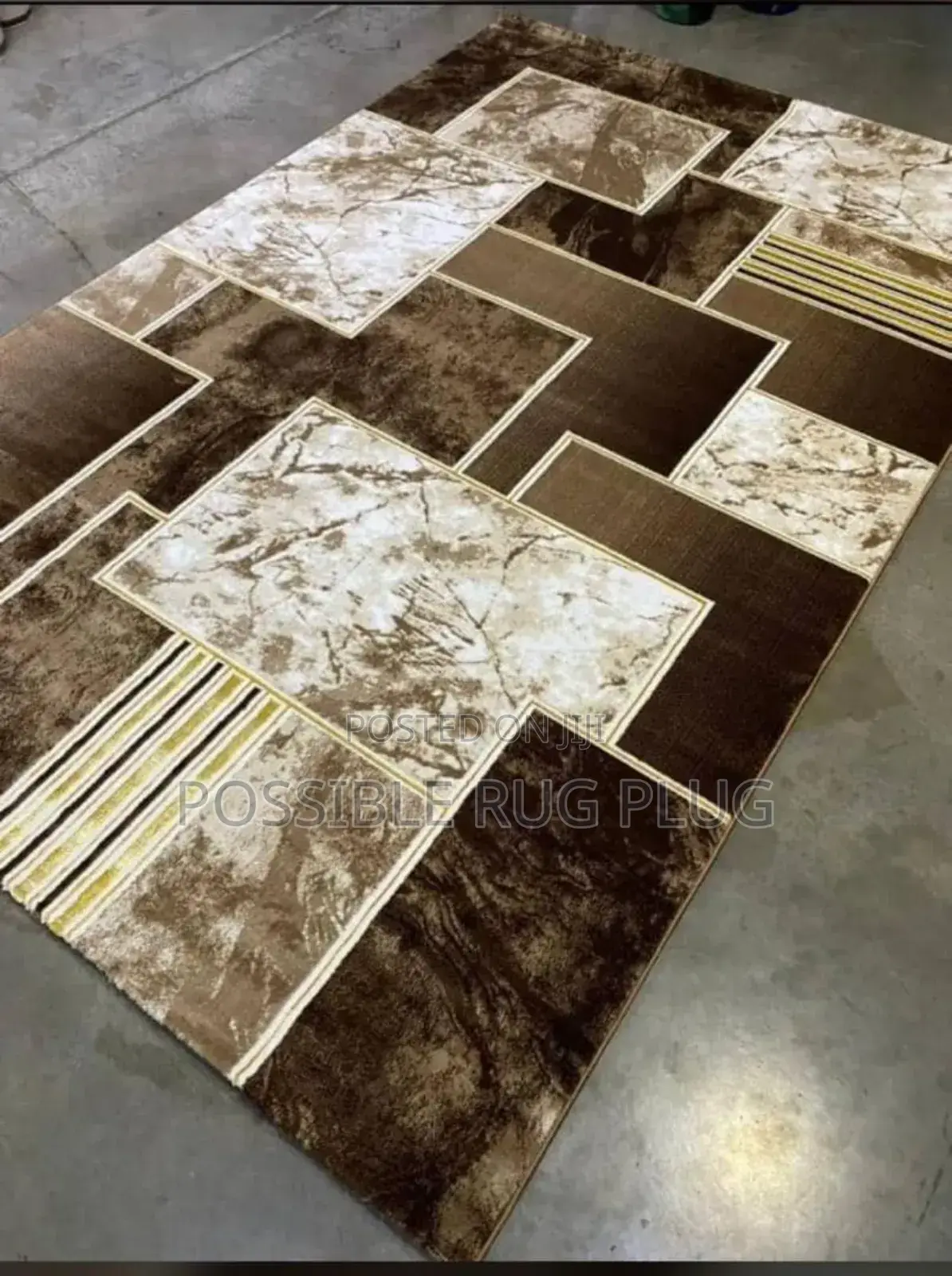 Brown Block Design Center Rug