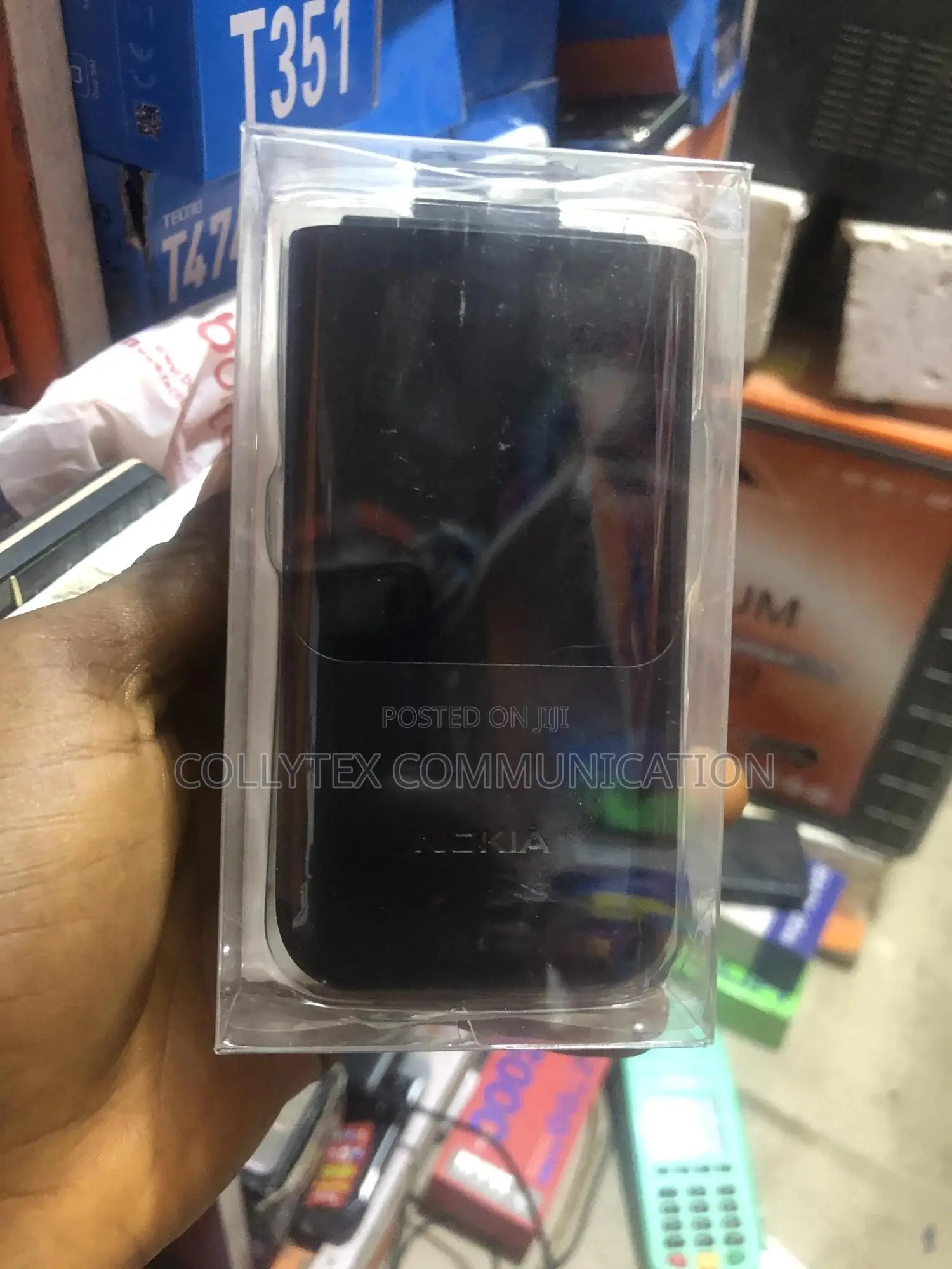 New Nokia 2720 Flip 512 GB Black