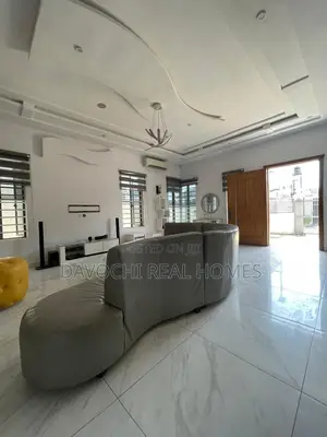 Lovely 5 Bedroom Fully Detached Duplex for Sale