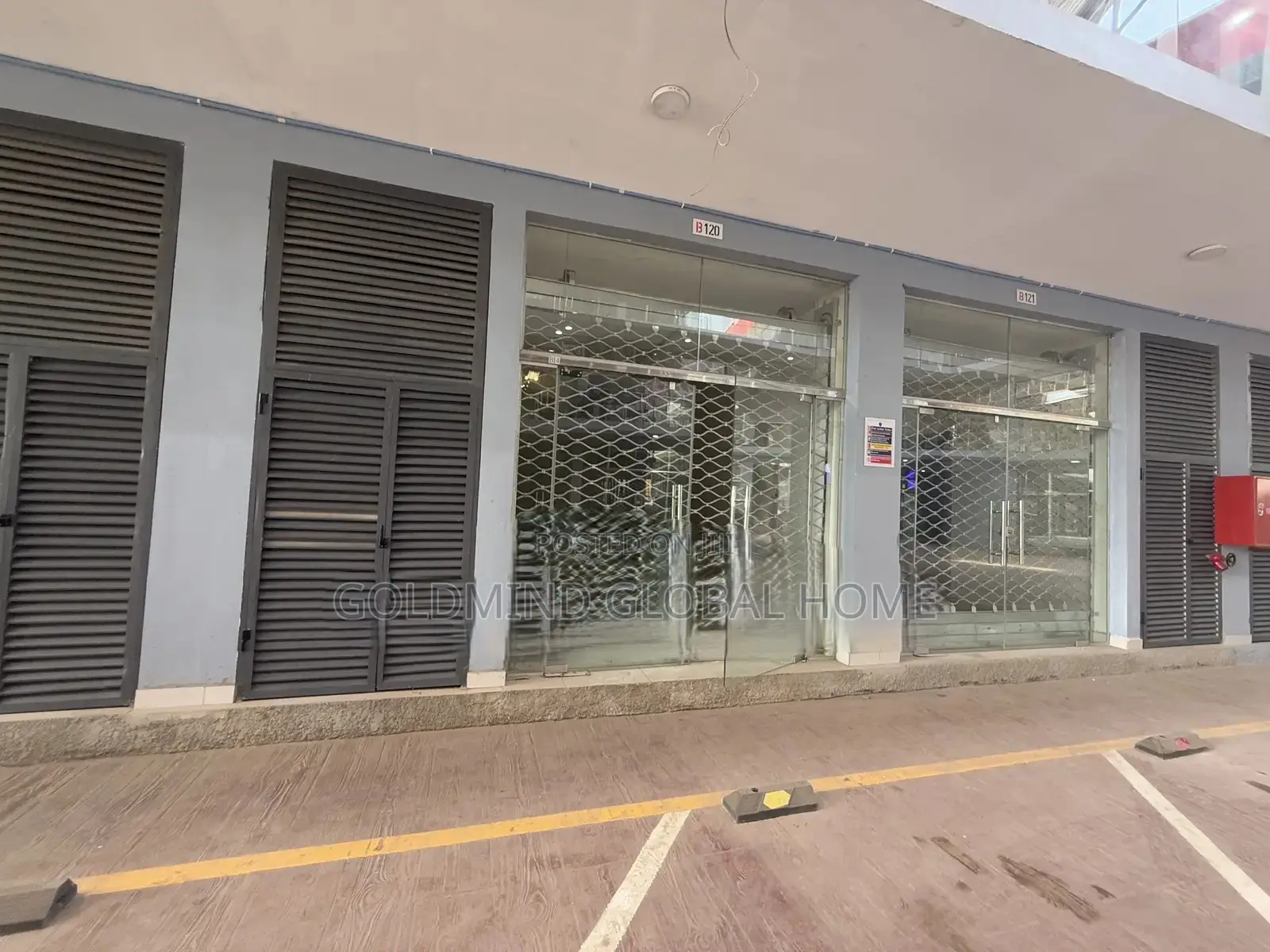 Lovely Built Fully Serviced 40sqm Shop Space