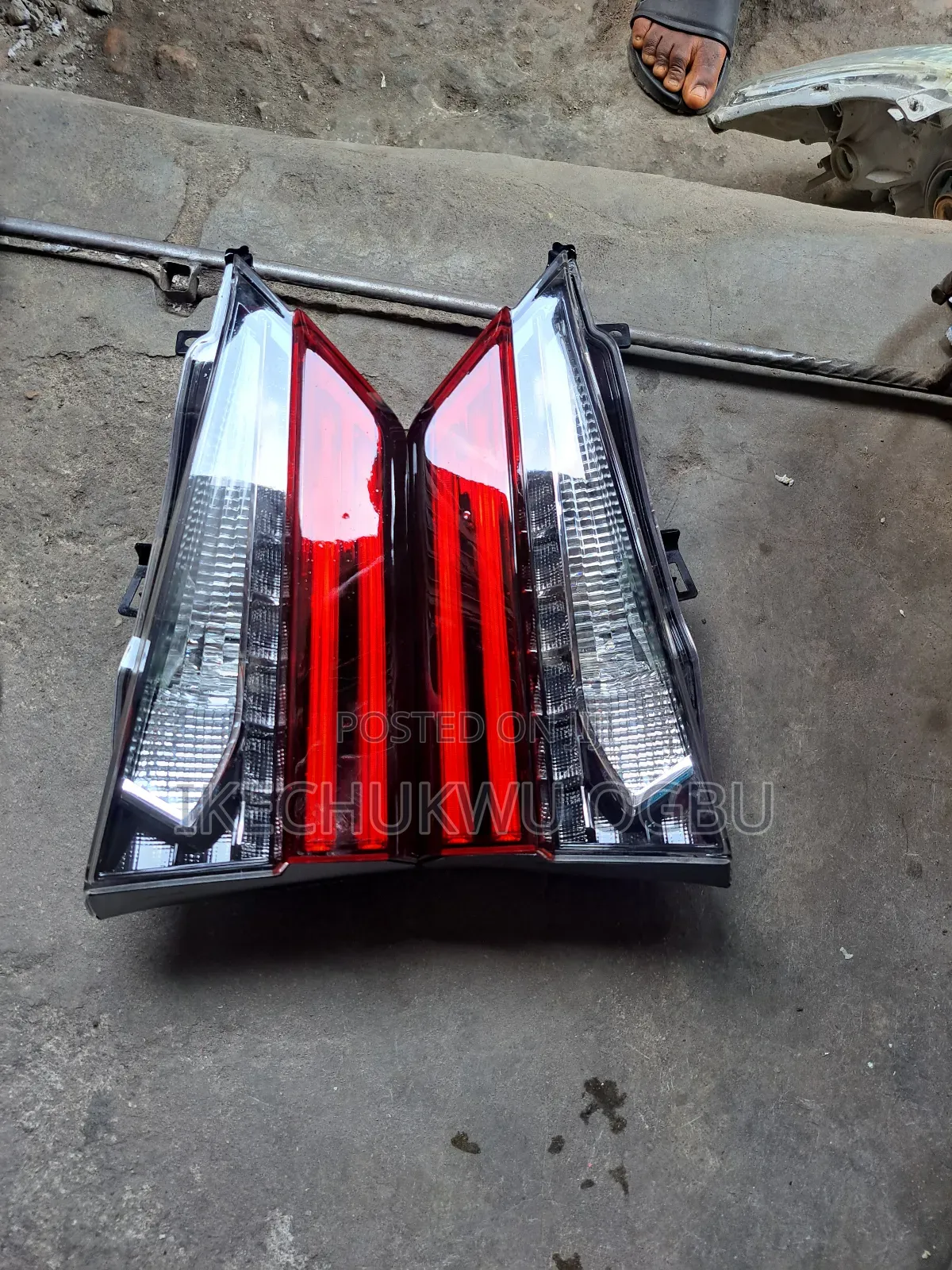 Boot Light Lexus Rx 350 2017 Model
