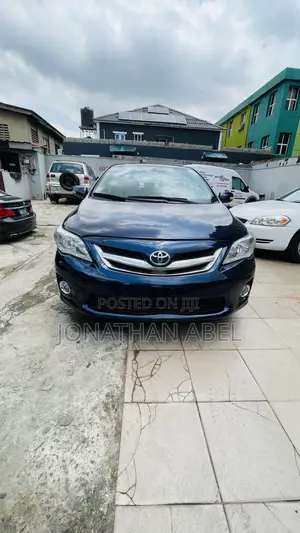 Photo - Toyota Corolla 2009 Blue