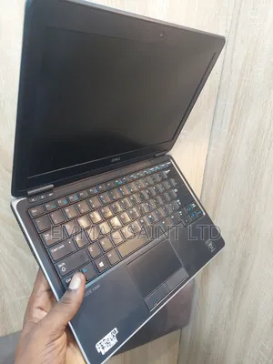 Laptop Dell Latitude E7240 8GB Intel Core I5 SSD 128GB