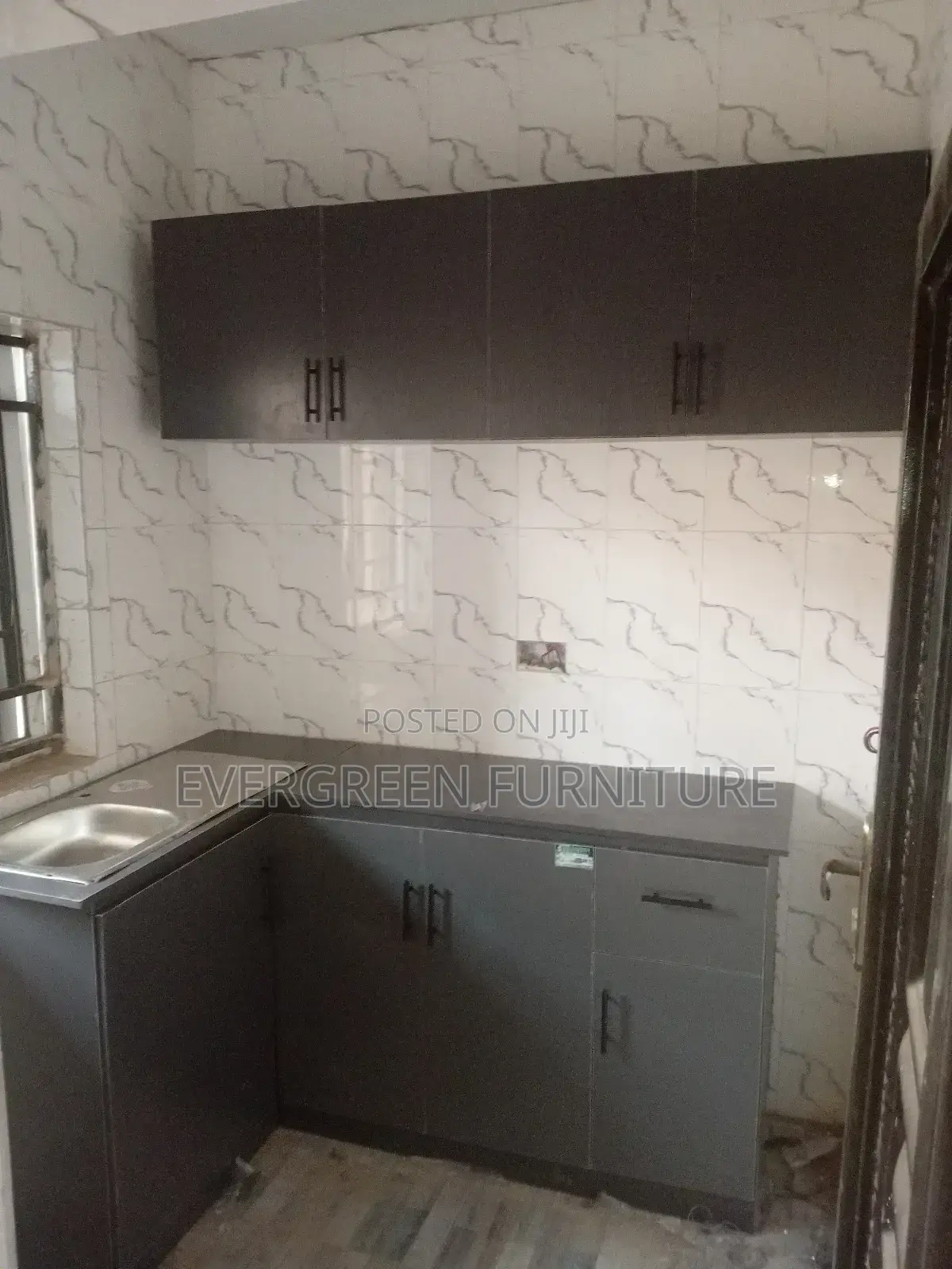 H.D.F Kitchen L Cabinets