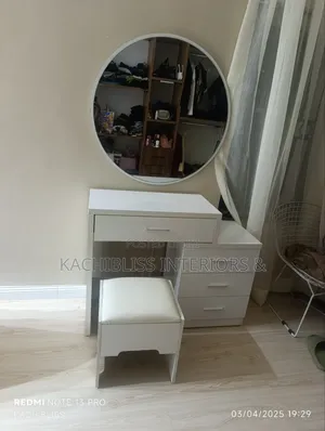 Unique Dressing Mirror