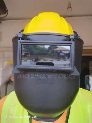 Delta Plus Insulated Safety Helmet With Integrated Arc Flash Mask