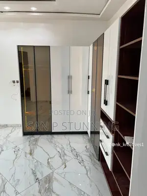 Wardrobes Glass Designn
