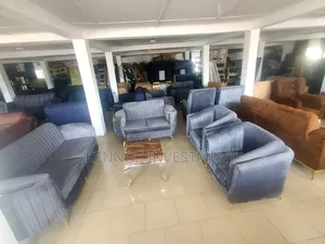 7 Seaters Chair