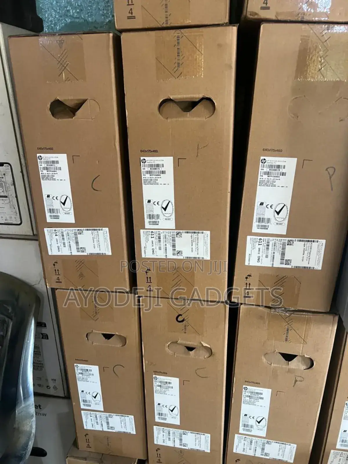 New Desktop Computer HP AiO 24 4GB Intel Celeron HDD+SSD 256GB