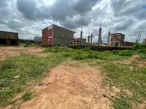 Land for Bank Use in Fo1 Market Kubwa Available for Sale