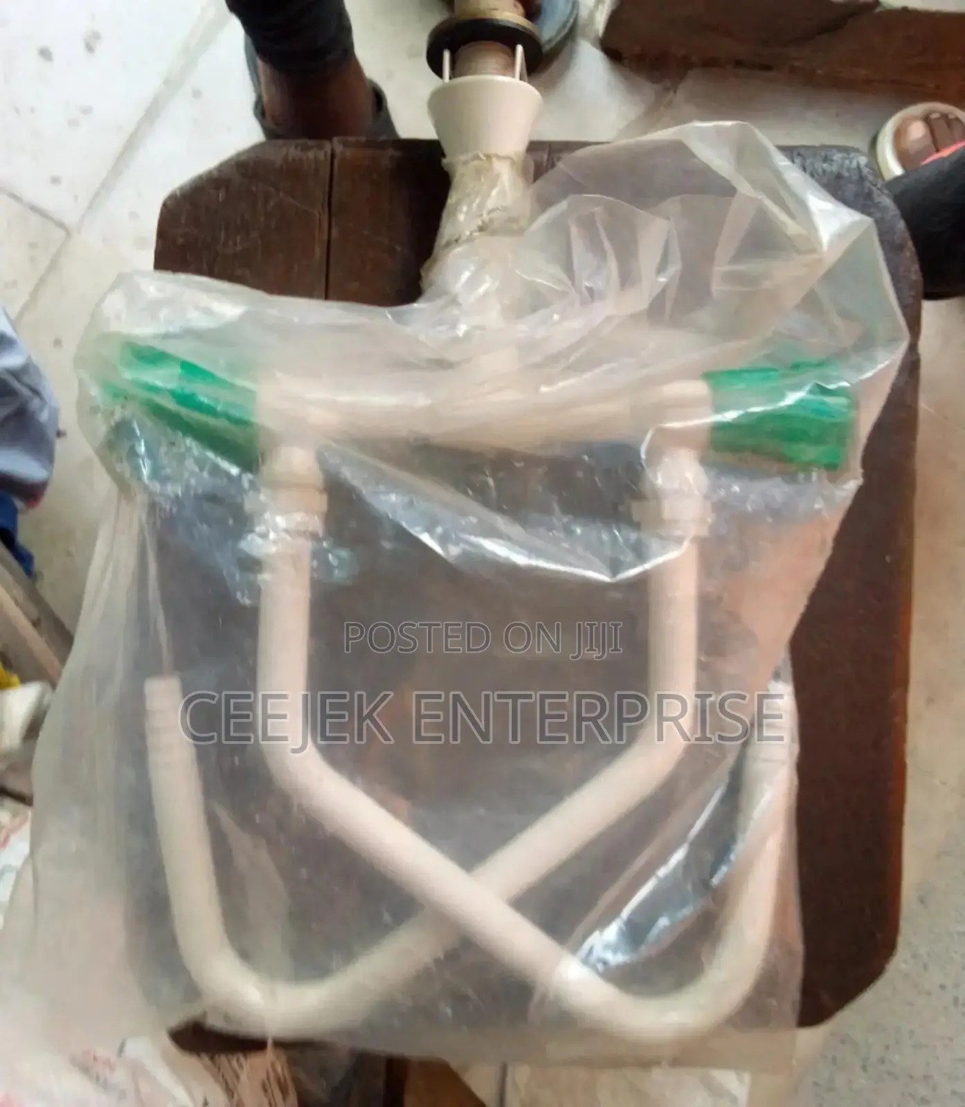 2 Ways Laboratory Tap