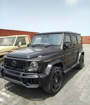 Photo - Mercedes-Benz G-Class 2025 Black