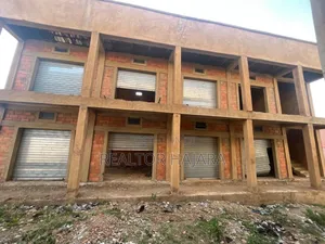 Shopping Mall Shops for Sale at Building Material Market