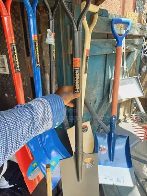 Reliable And Durable Hand Spade Shovel
