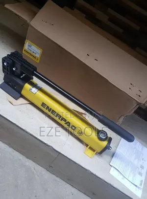 Hydraulic Hand Pump 700 Bar
