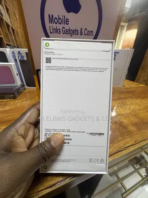 New Apple iPhone 16 Plus 128 GB White