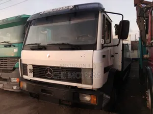 Mercedes 1320 Truck Big Axle Pickup