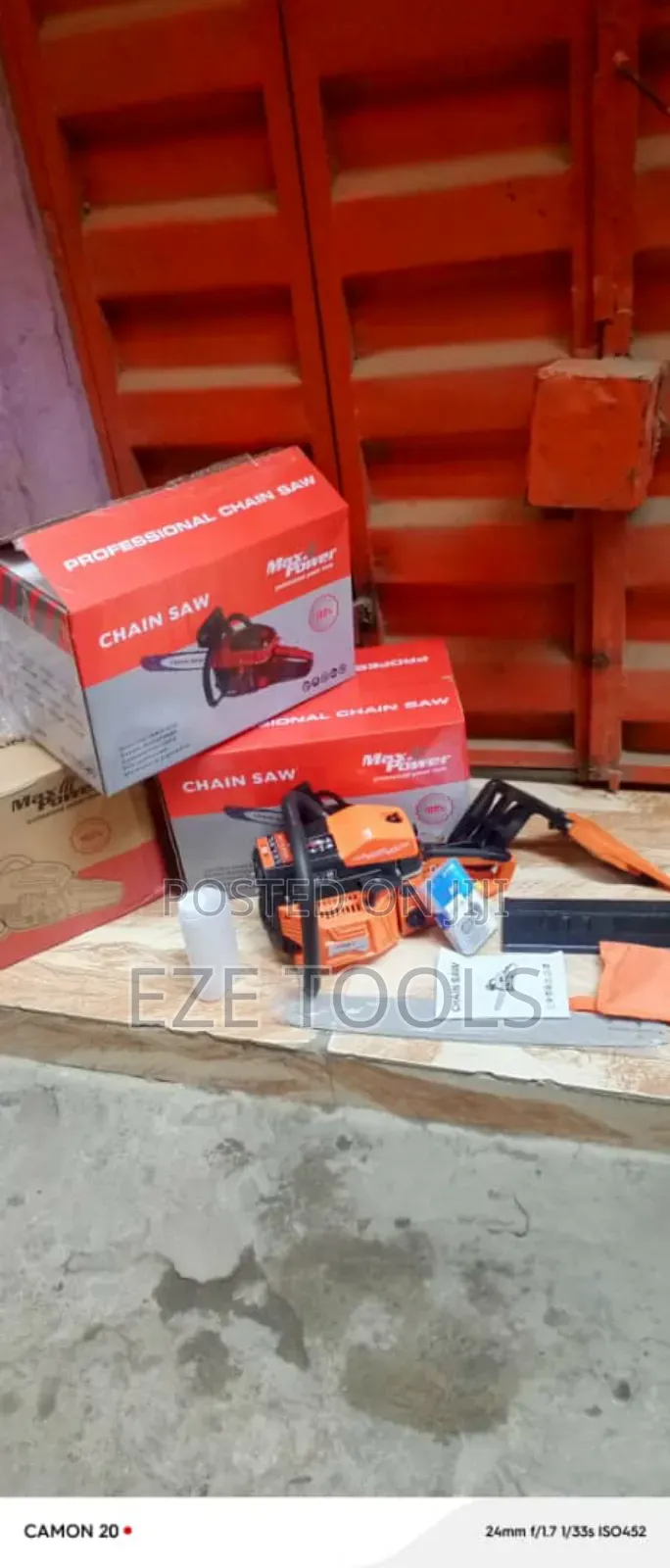 Chain Saw Machine