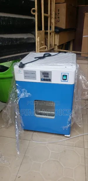 Laboratory Oven