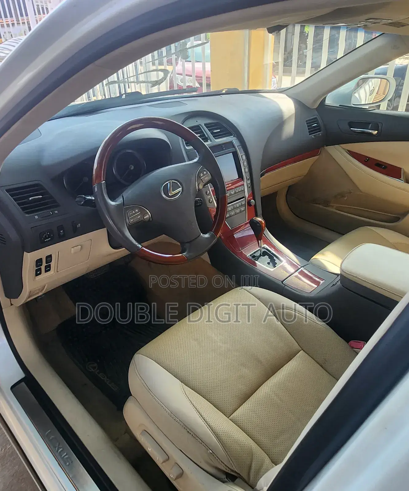 Lexus ES 350 2010 White