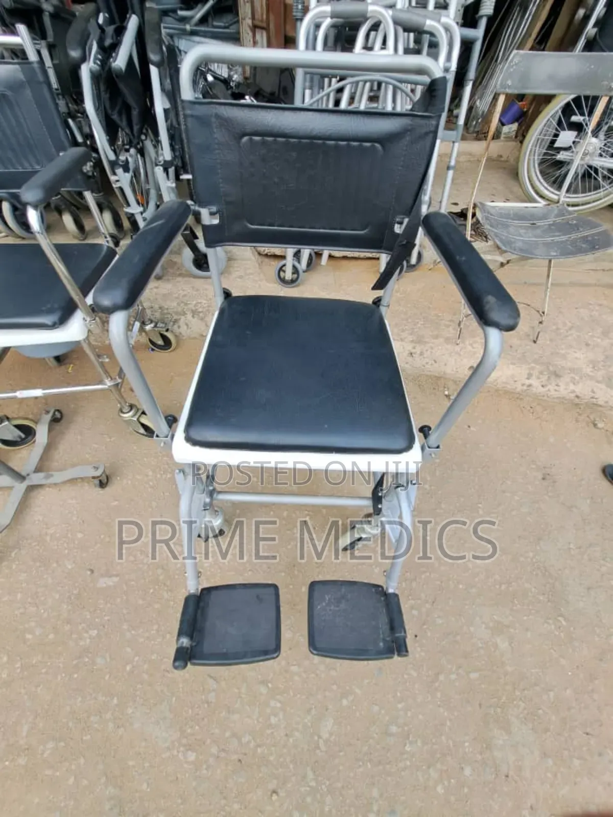 Wheelchair Comode