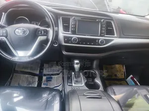 Toyota Highlander Limited Platinum 4dr SUV (3.5L 6cyl 6A) 2015 Blue