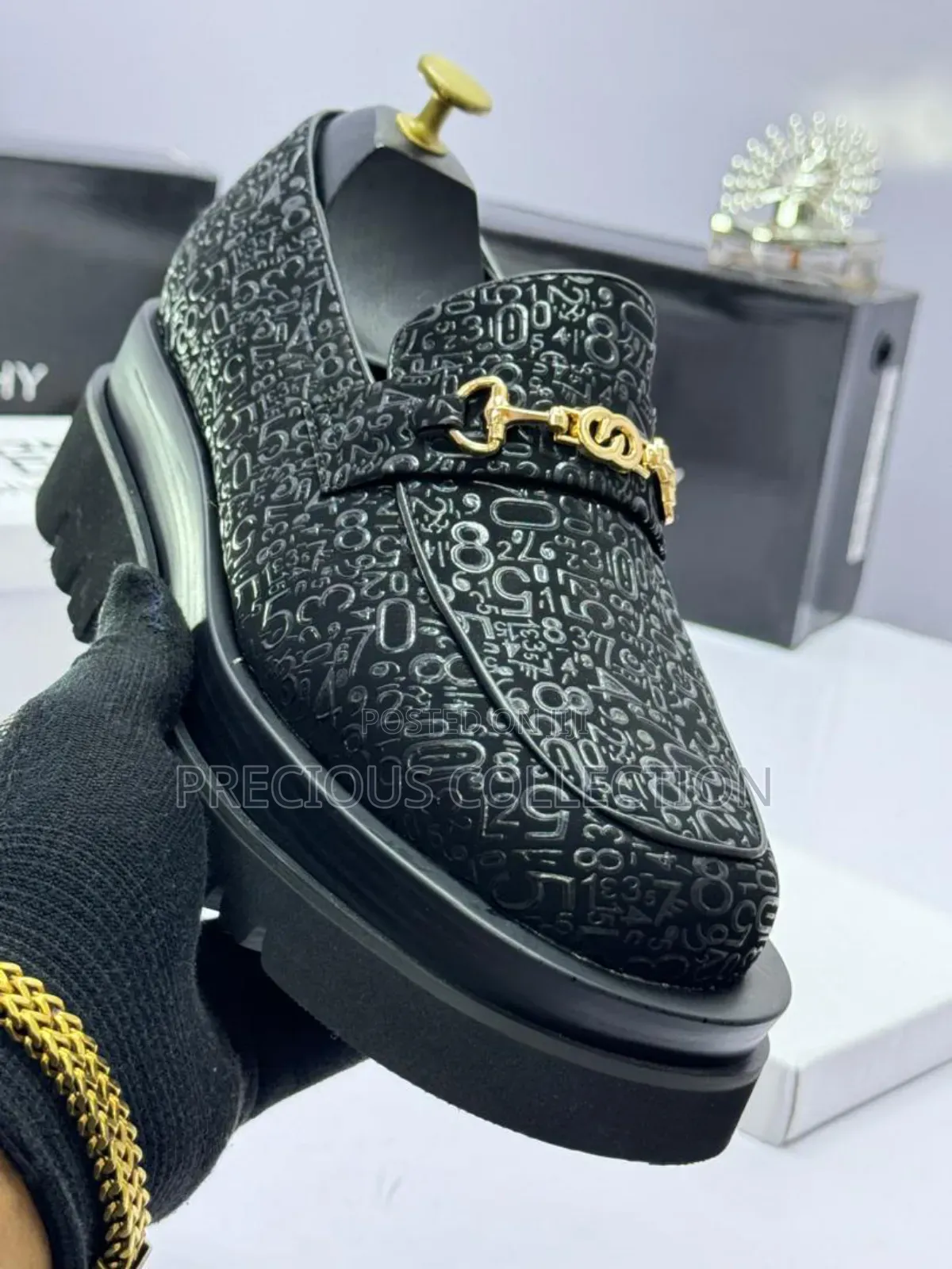 Men's Classic Givenchy Double Sole Pull on Shoe