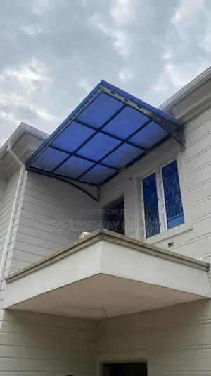 Skylight Entrance Sunshade Blue  Top