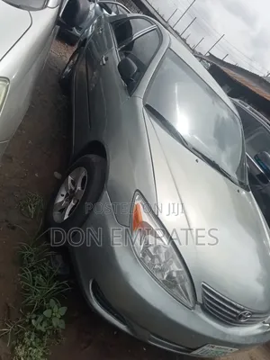 Toyota Camry 2004 Blue