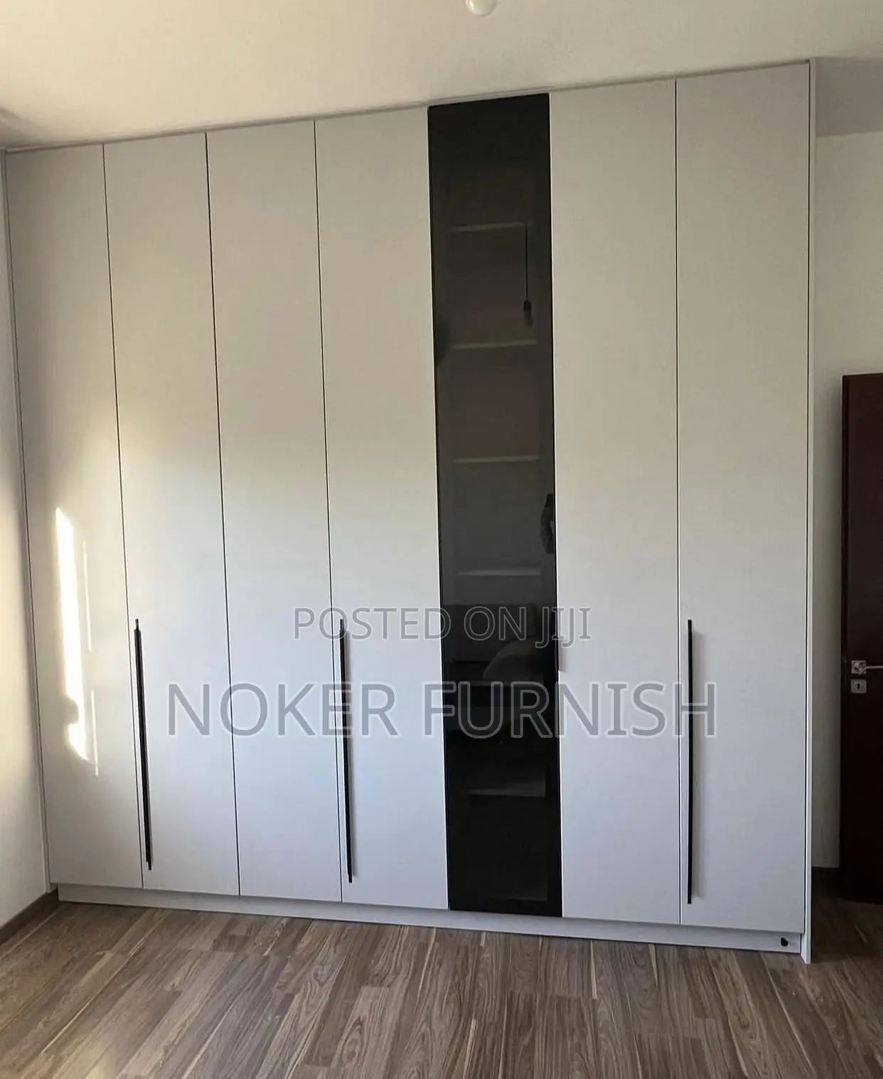 Standing Wardrobes